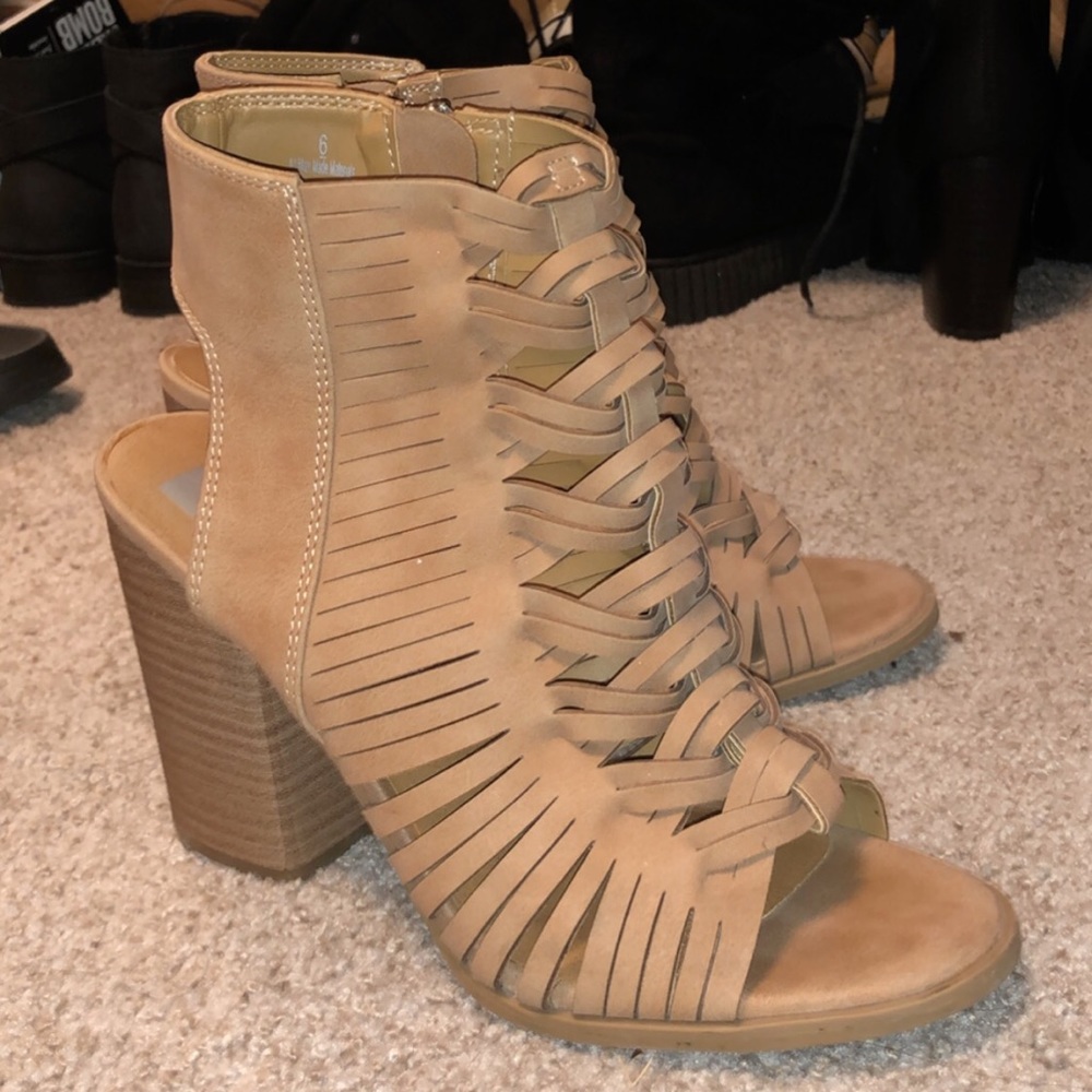 Open toe ankle heels